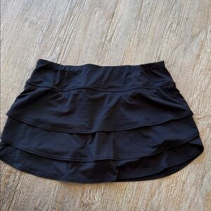 Athleta L Layered Athletic Skort Black